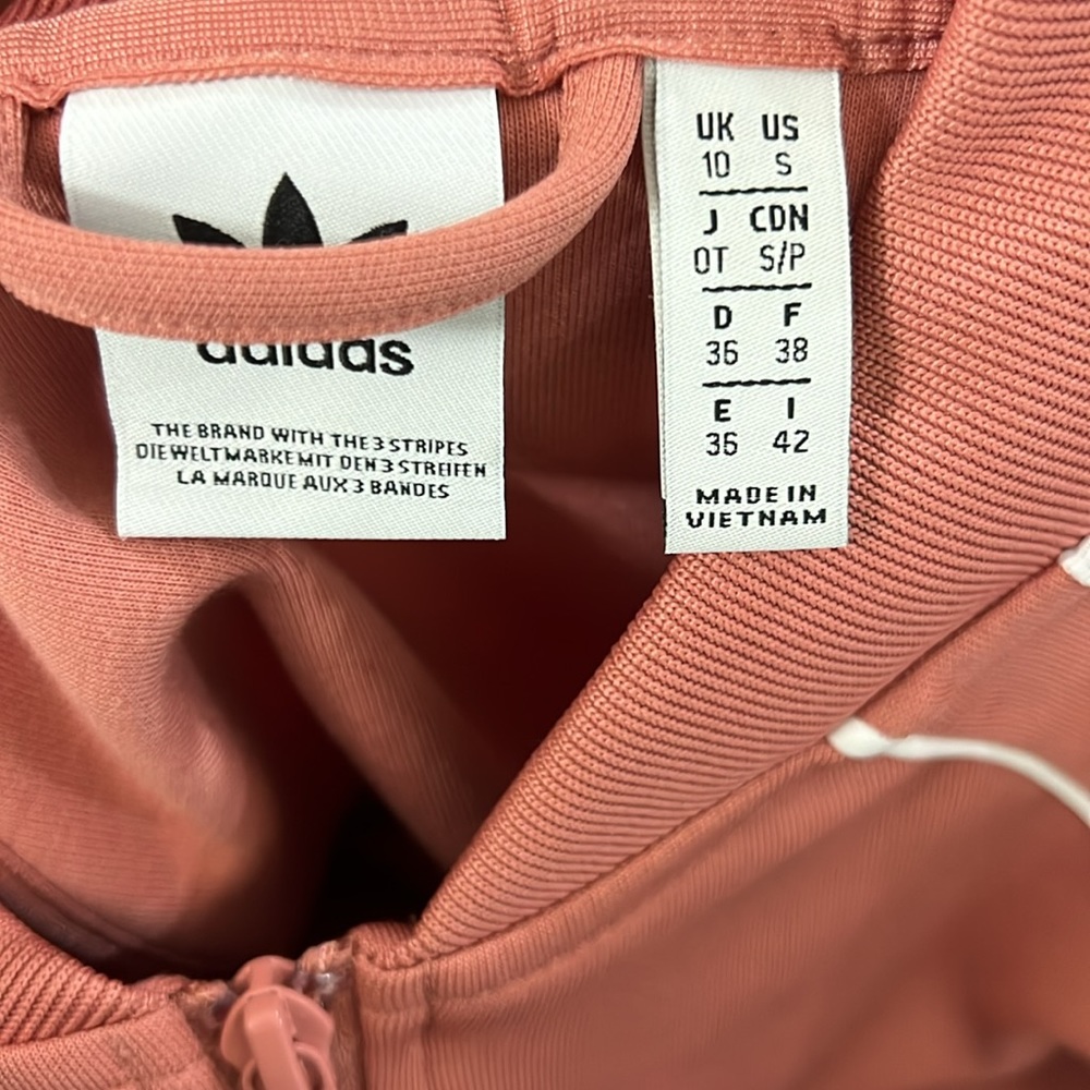 Adidas jacket - Picture 3 of 4